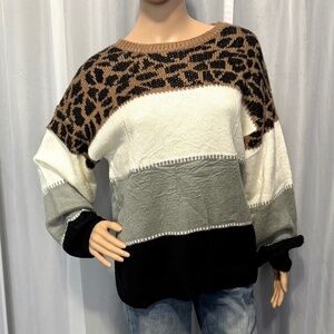ANGASHION NWT Women’s Sweater (Size S)
